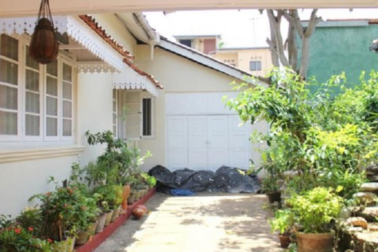 Charming Homestay By The Beach Dehiwala-Mount Lavinia Екстер'єр фото