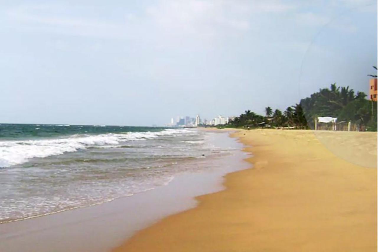 Charming Homestay By The Beach Dehiwala-Mount Lavinia Екстер'єр фото