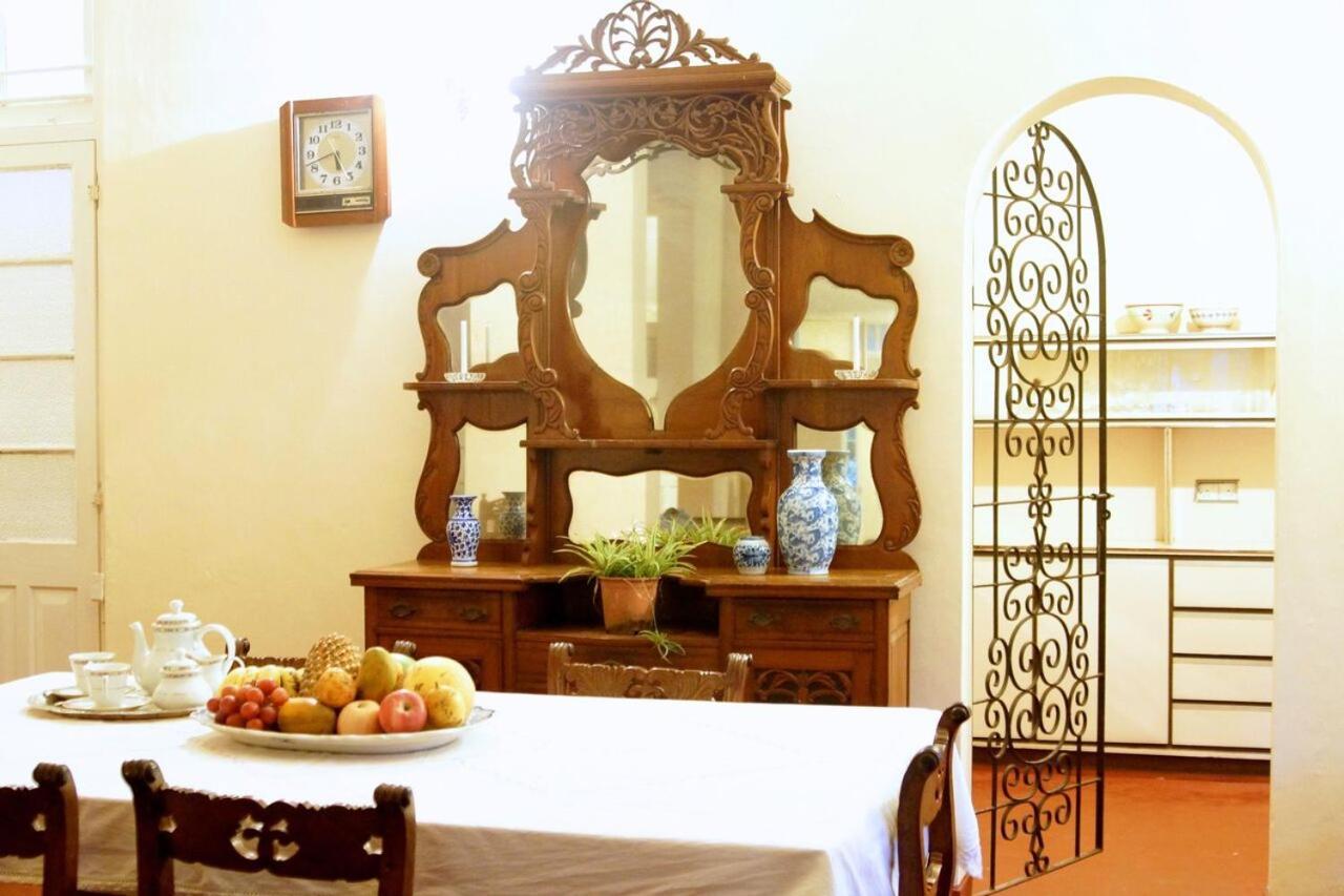 Charming Homestay By The Beach Dehiwala-Mount Lavinia Екстер'єр фото